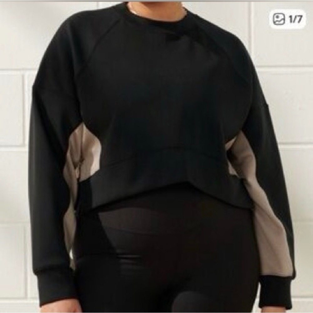 Abercrombie YPB Cropped Colorblock Sweatshirt Black Taupe Size S